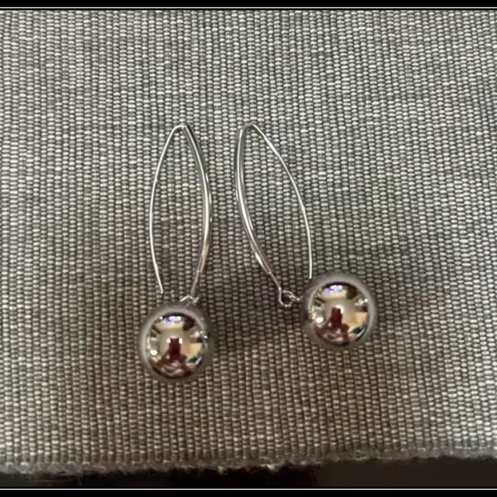 New Sterling Silver 925 Hook & Ball Drop Earrings - Picture 3 of 5